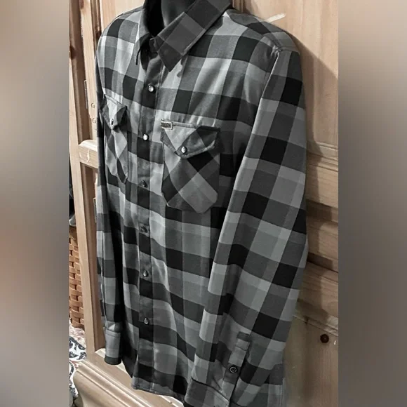 Dixxon Flannel - The 1911. Men’s XL. - Picture 6 of 7